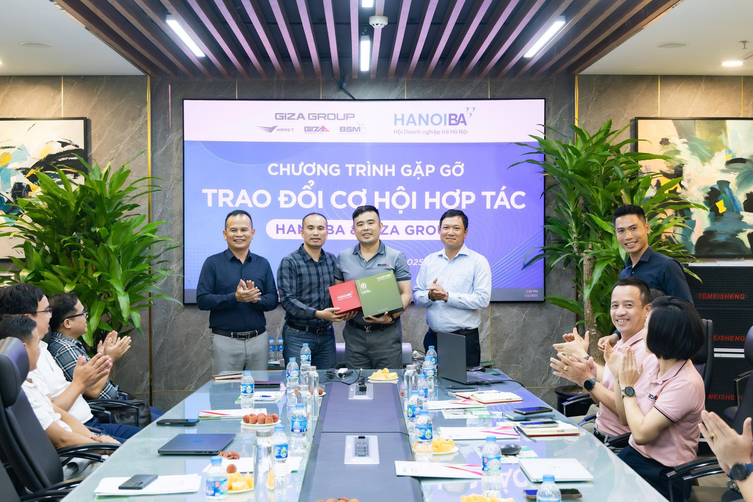 z6764804717801_f67316102db807792ffa55aa854fc37a