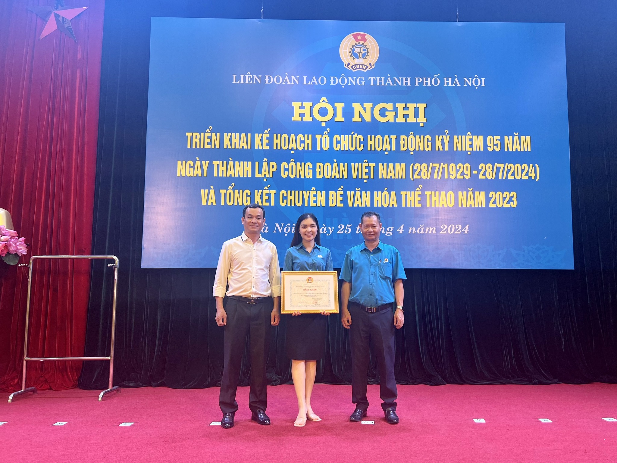 438145364_927345369400971_310055828834066959_n